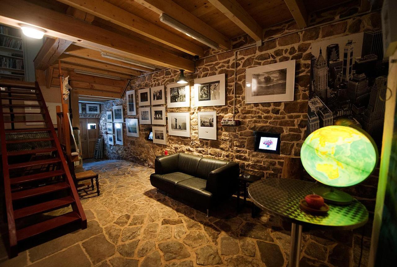Pas De Deux Bed & Breakfast Sainte-Marie-en-Chanois Екстериор снимка